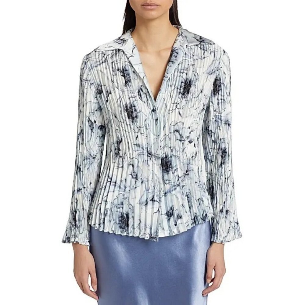 💕VINCE💕 Lilly Pleated Blouse ~ Pale Azure Small S NWOT - Picture 1 of 14